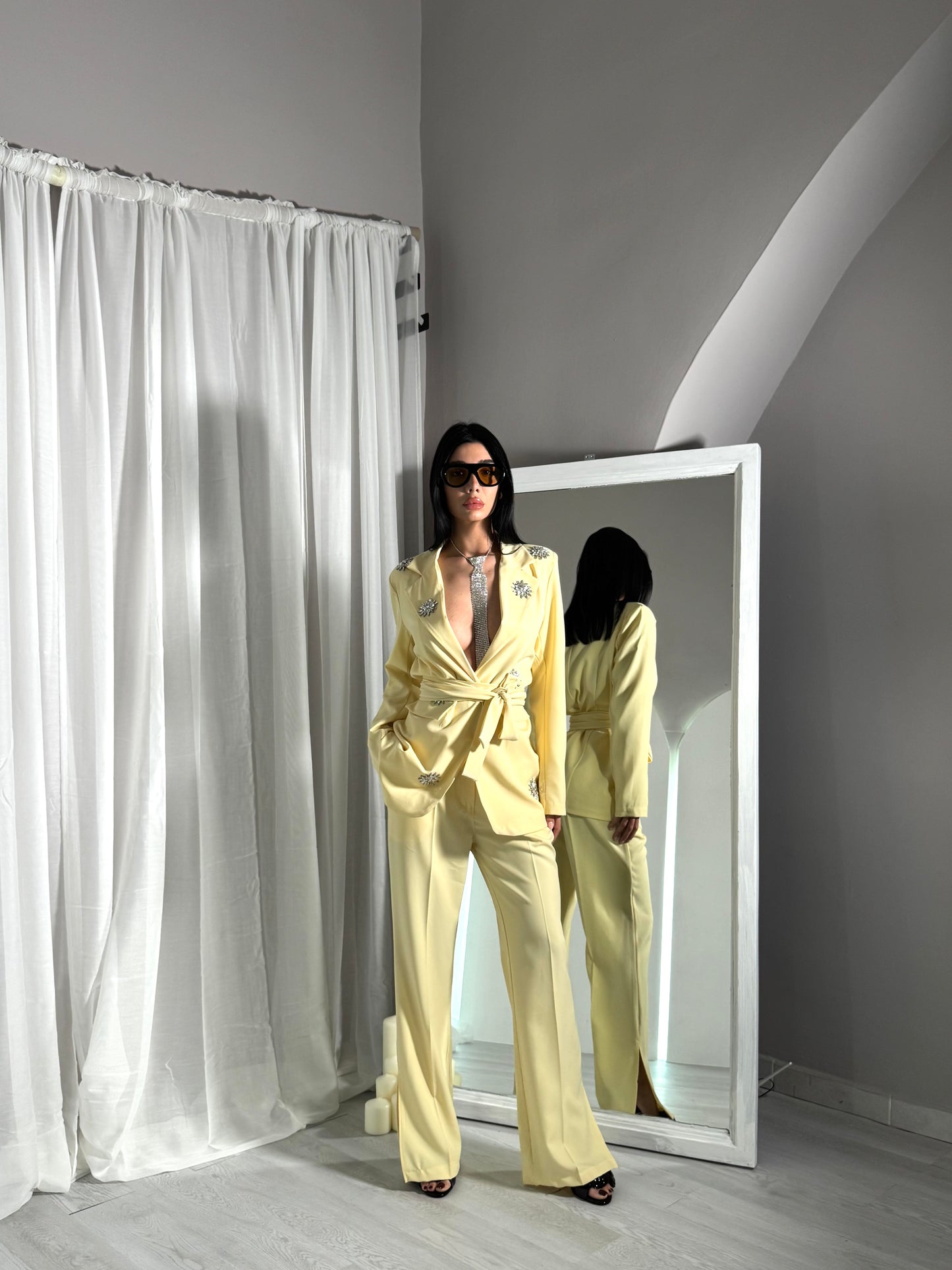 Tailleur Yellow Veil